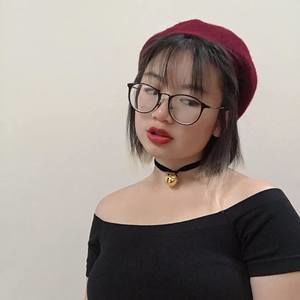 Meet your Posher, Kelly